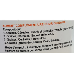 batonnet aux oeufs. batonnet aux miel. batonnet aux fruits. Batonnet aux graines de chardon